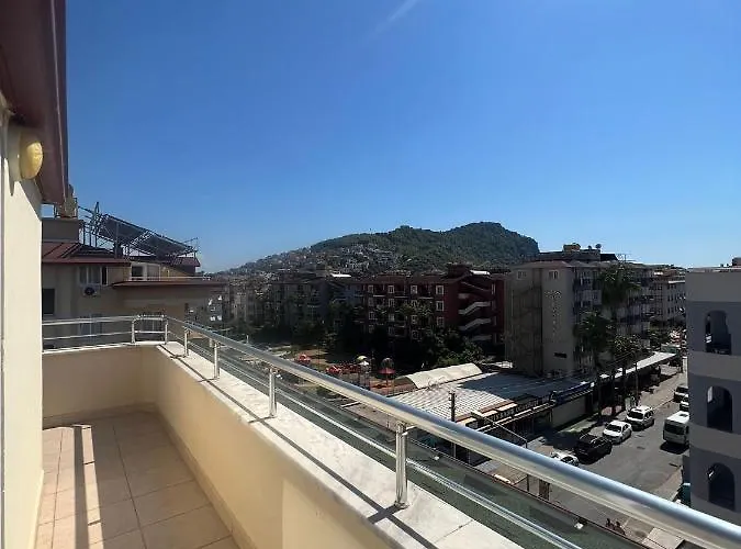 Safran * 阿拉尼亚